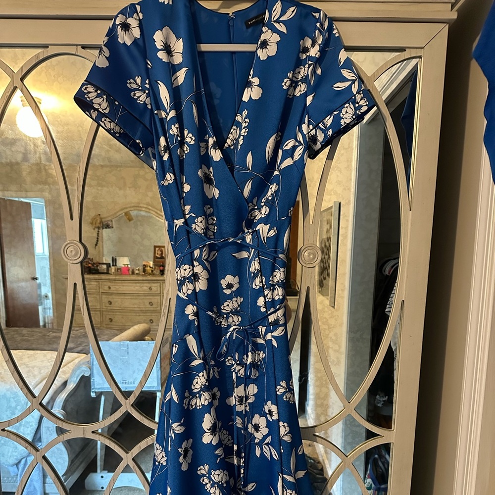 NWOT - Gorgeous White House Black Market dress